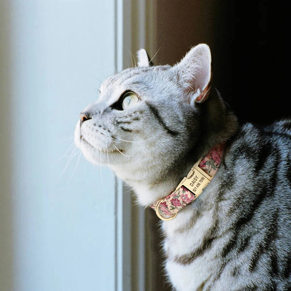 The LillyGreen Petit Nom™ Personalized Collar