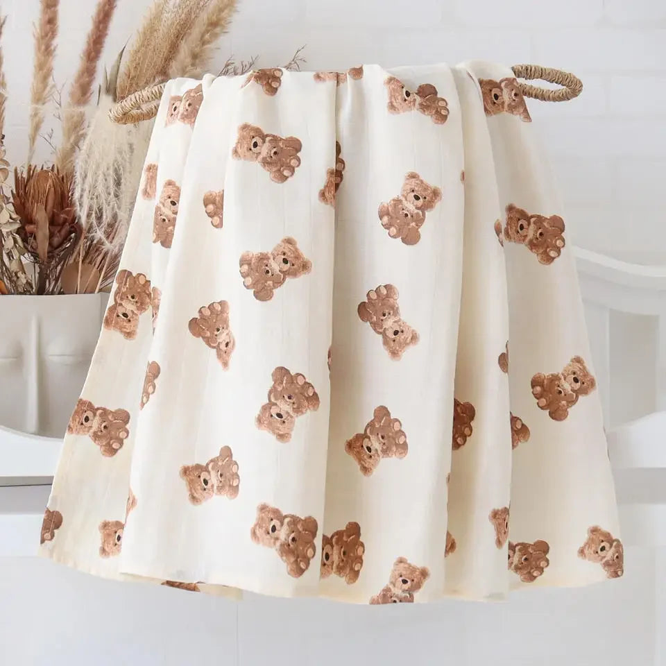 The LillyGreen CozyFold™ Bamcot Wrap – Soft, Lightweight Blanket for Pets