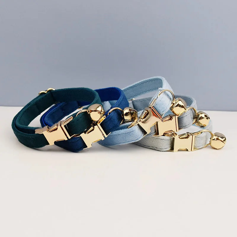 The LillyGreen BowBelle™ Collar with Bow Tie and Bell - The Winter Luxe Range