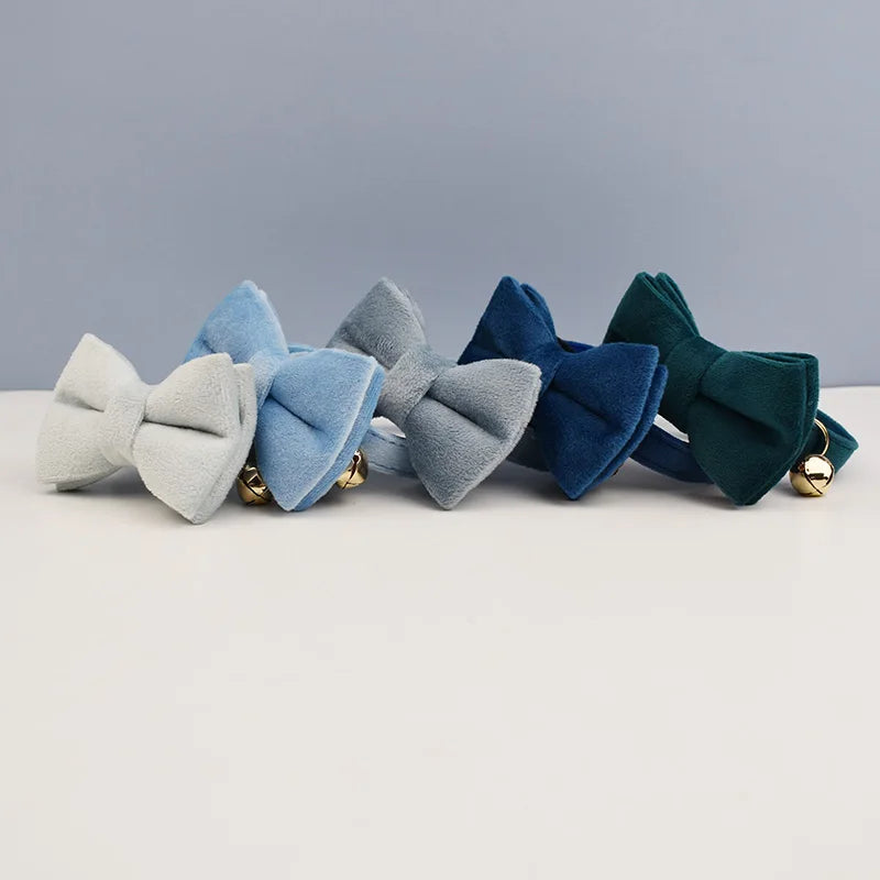 The LillyGreen BowBelle™ Collar with Bow Tie and Bell - The Winter Luxe Range