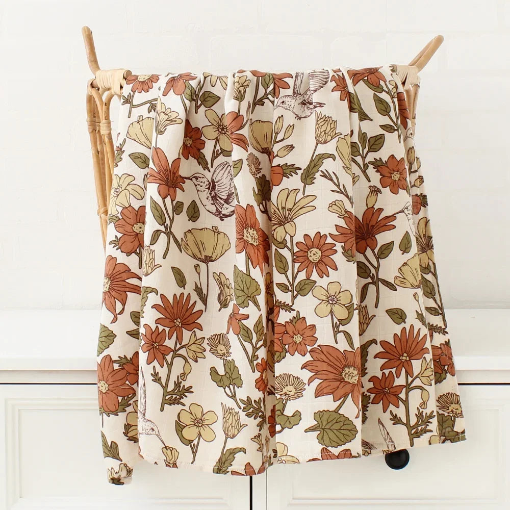 The LillyGreen CozyFold™ Bamcot Wrap – Soft, Lightweight Blanket for Pets