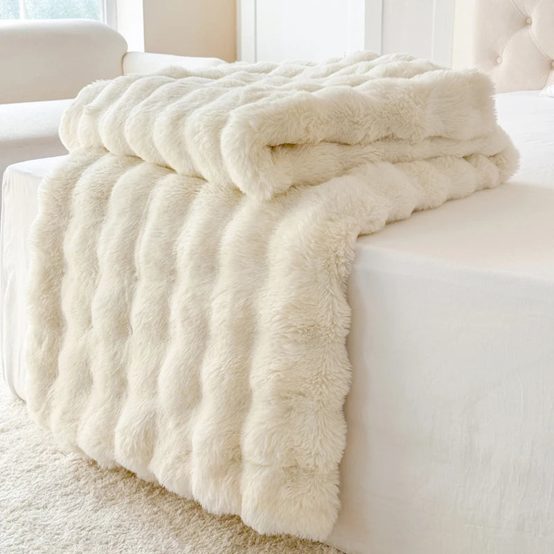 The LillyGreen LuxWave™ Pet Blanket - Ultra-Soft throw designed to elevate cozy moments