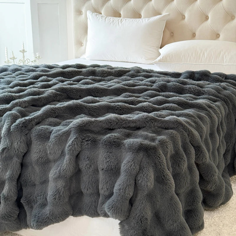 The LillyGreen LuxWave™ Pet Blanket - Ultra-Soft throw designed to elevate cozy moments