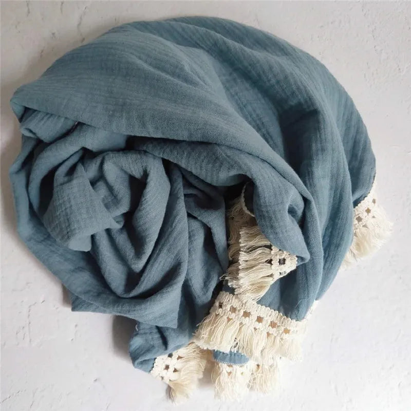 The LillyGreen CozyFold™ Muslin Throw – Lightweight Fringe Blanket for Pets