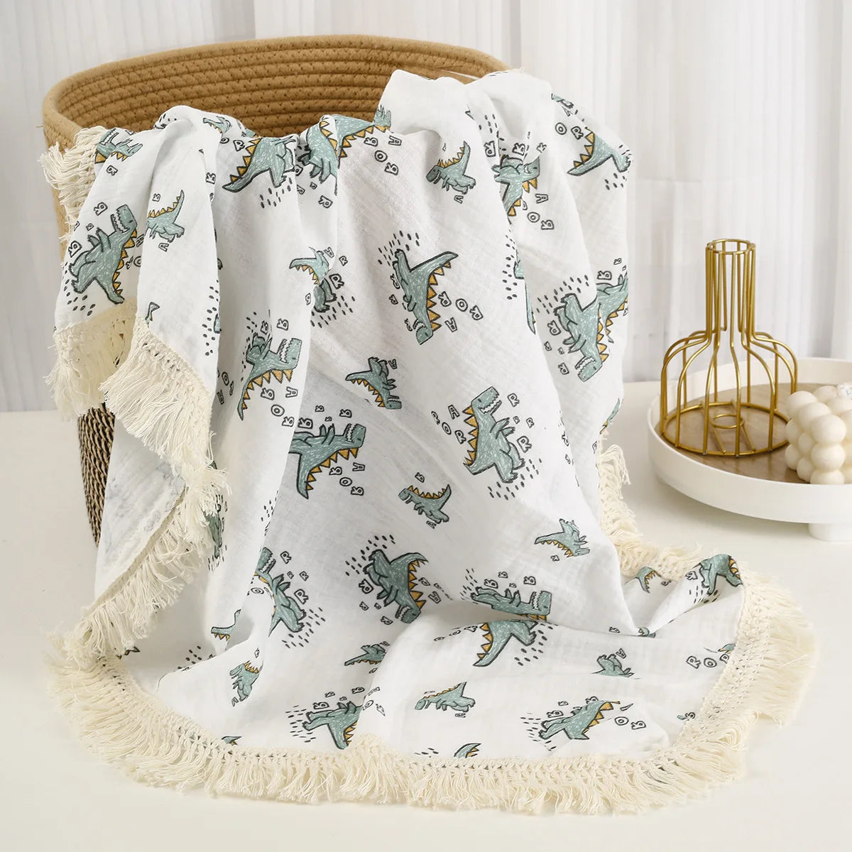 The LillyGreen CozyFold™ Muslin Throw – Lightweight Fringe Blanket for Pets