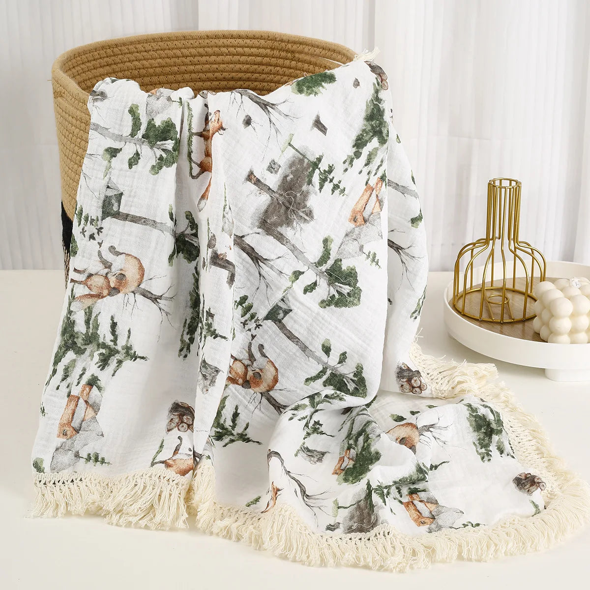 The LillyGreen CozyFold™ Muslin Throw – Lightweight Fringe Blanket for Pets