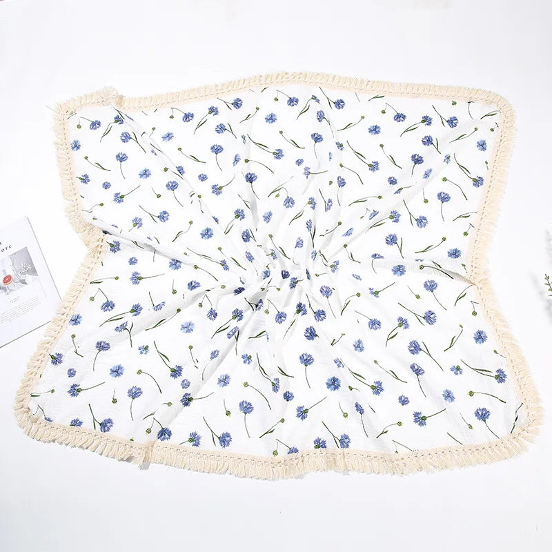 The LillyGreen CozyFold™ Muslin Throw – Lightweight Fringe Blanket for Pets